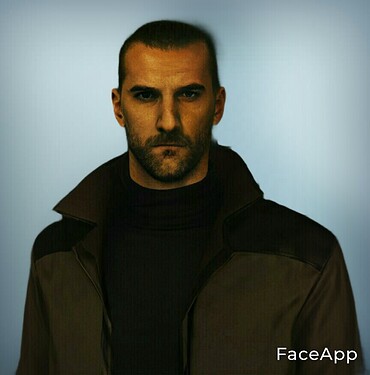 FaceApp_1612940165979