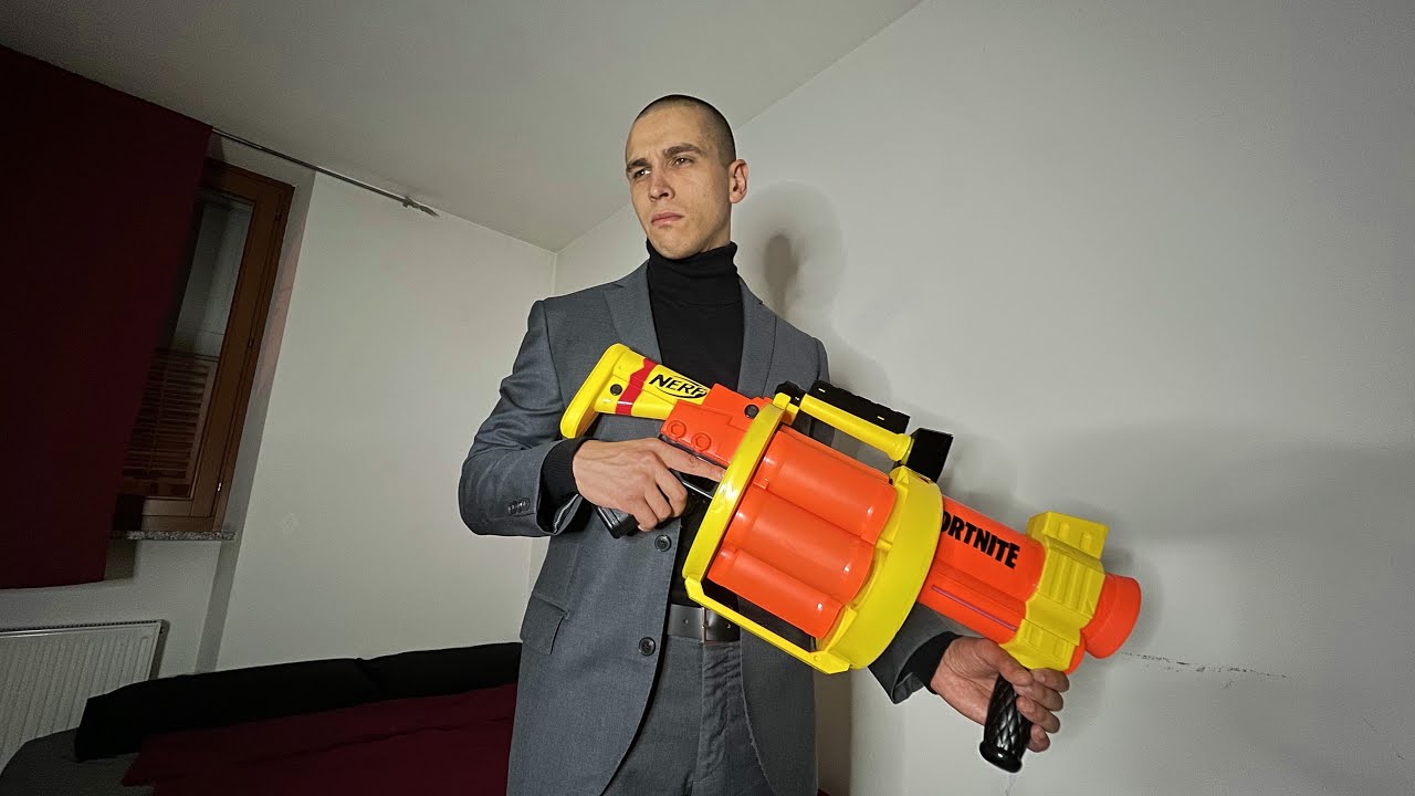 Say hello to my little friend