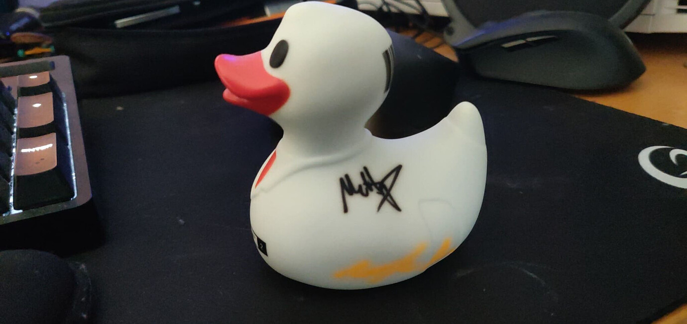 Hitman 2 Duck W Signatures Value Hitman General Hitman Forum