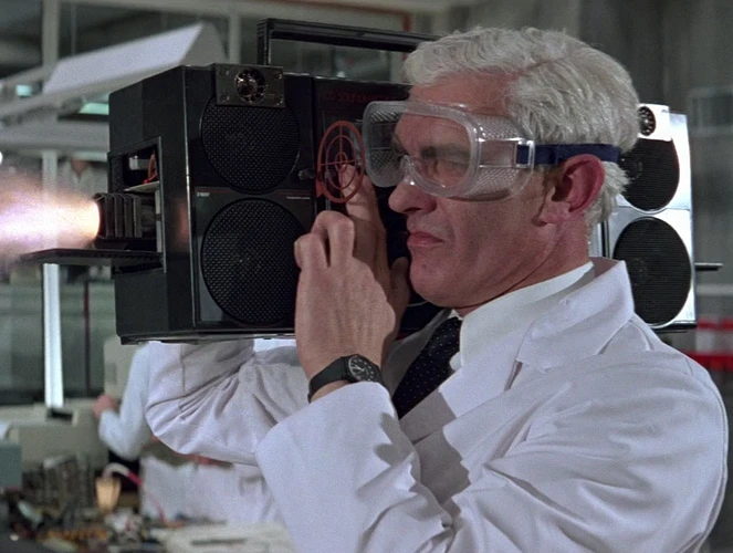 Gadgets_-LD-_Ghetto_Blaster