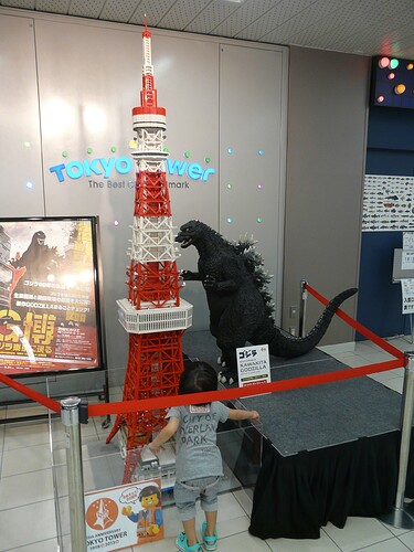 Tokyo_Tower_August_2014_004